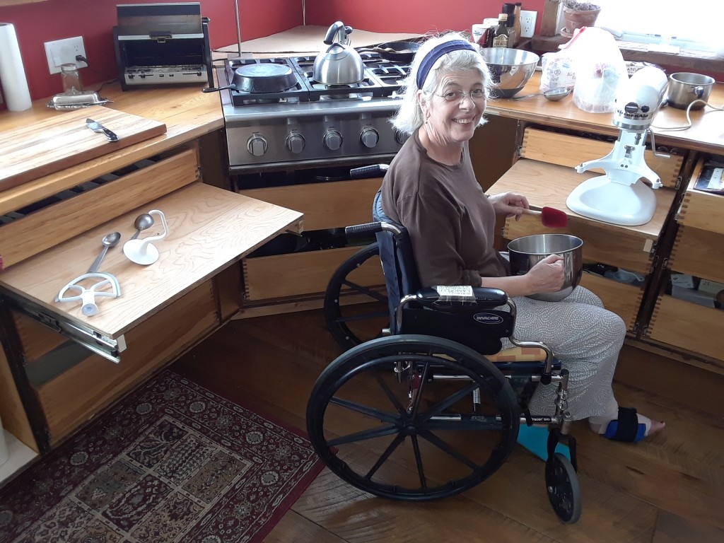 Mary is feeling better, but still can't walk, so I made some handicap-accessible pull-out worktops. They work pretty good. 
